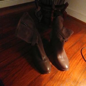 Ankle leather / suede boots